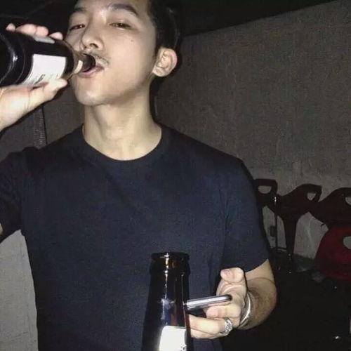 娱乐吃瓜网名男生霸气